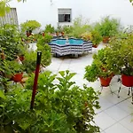 Patios De San Rafael
