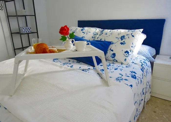 Patios De San Rafael *